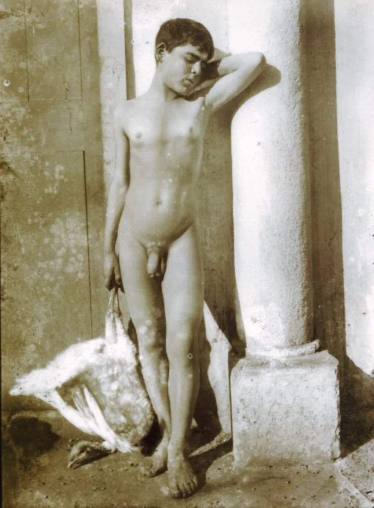 Gloeden2c wilhelm von 281856 193129 n. 0914 da amore e arte2c p. 85 - C'est quoi être photographe ? (+ Invités) - Thomas Hammoudi - Piliers
