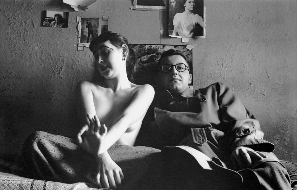 Saul leiter black and white 1 954x612 1 - Quand la photographie est-elle rentrée dans l'intime ? - Thomas Hammoudi - Histoire