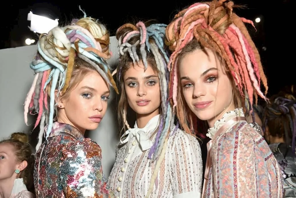 02 backstage marc jacobs ss17 - Où sont passé(e)s les photographes noir(e)s ? - Thomas Hammoudi - Photographe
