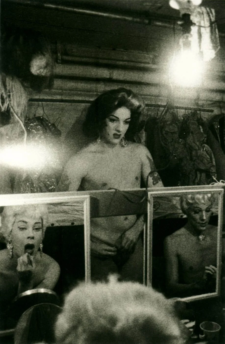 Coulisses du Club 82, N.Y.C.
