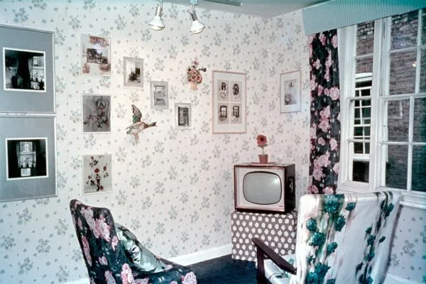 Martin parr home sweet home (1974) (6) - - Thomas Hammoudi
