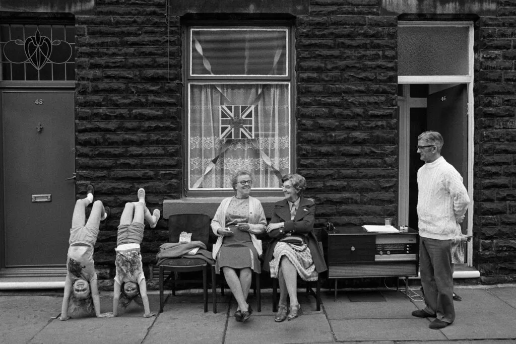 Martin parr home the non conformists (6) - - Thomas Hammoudi