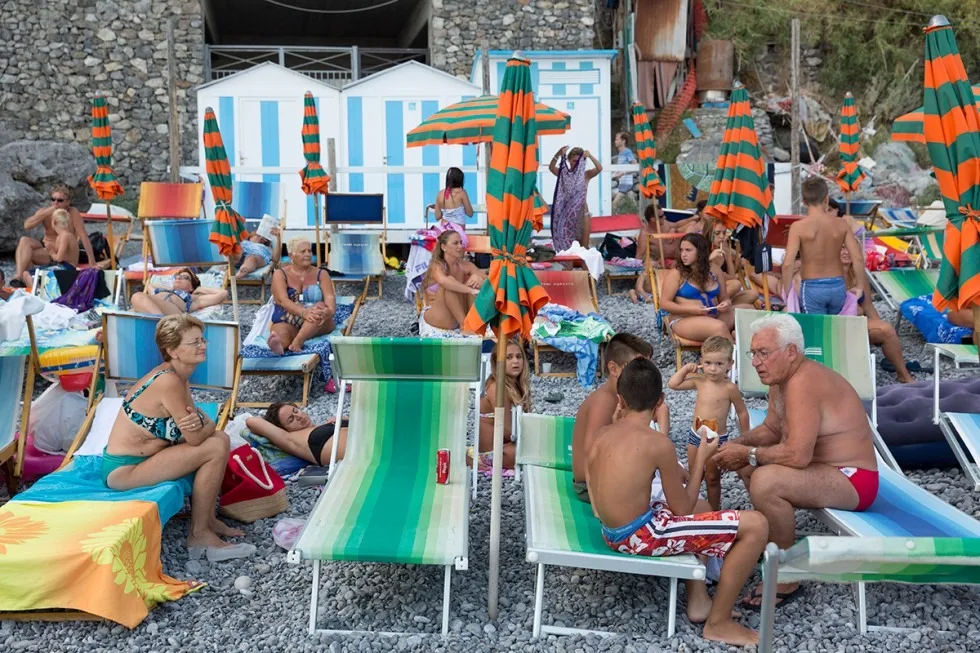 Martin parr amalfi coast - - Thomas Hammoudi