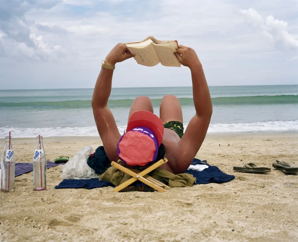 Martin parr small world (6) - - Thomas Hammoudi
