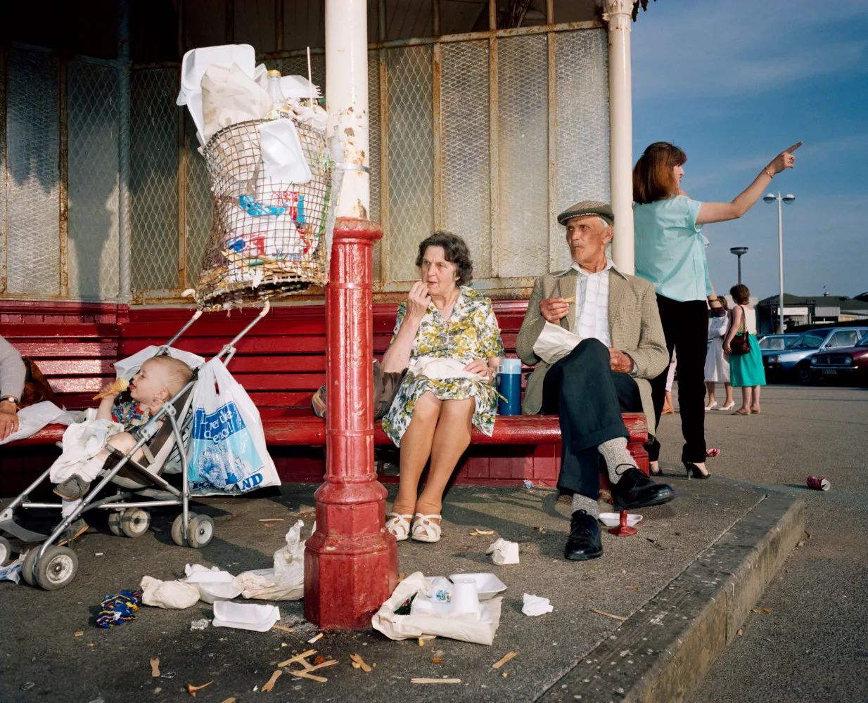 Lon6982 martin parr last resort - - Thomas Hammoudi
