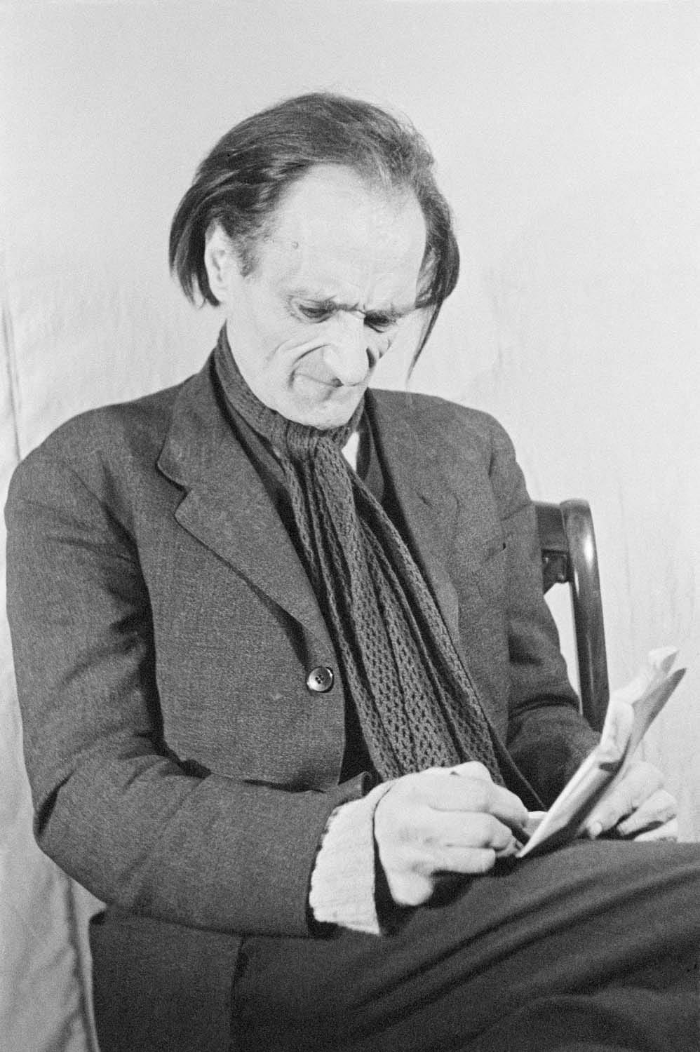 Antonin Artaud chez Denise Colomb, 1947