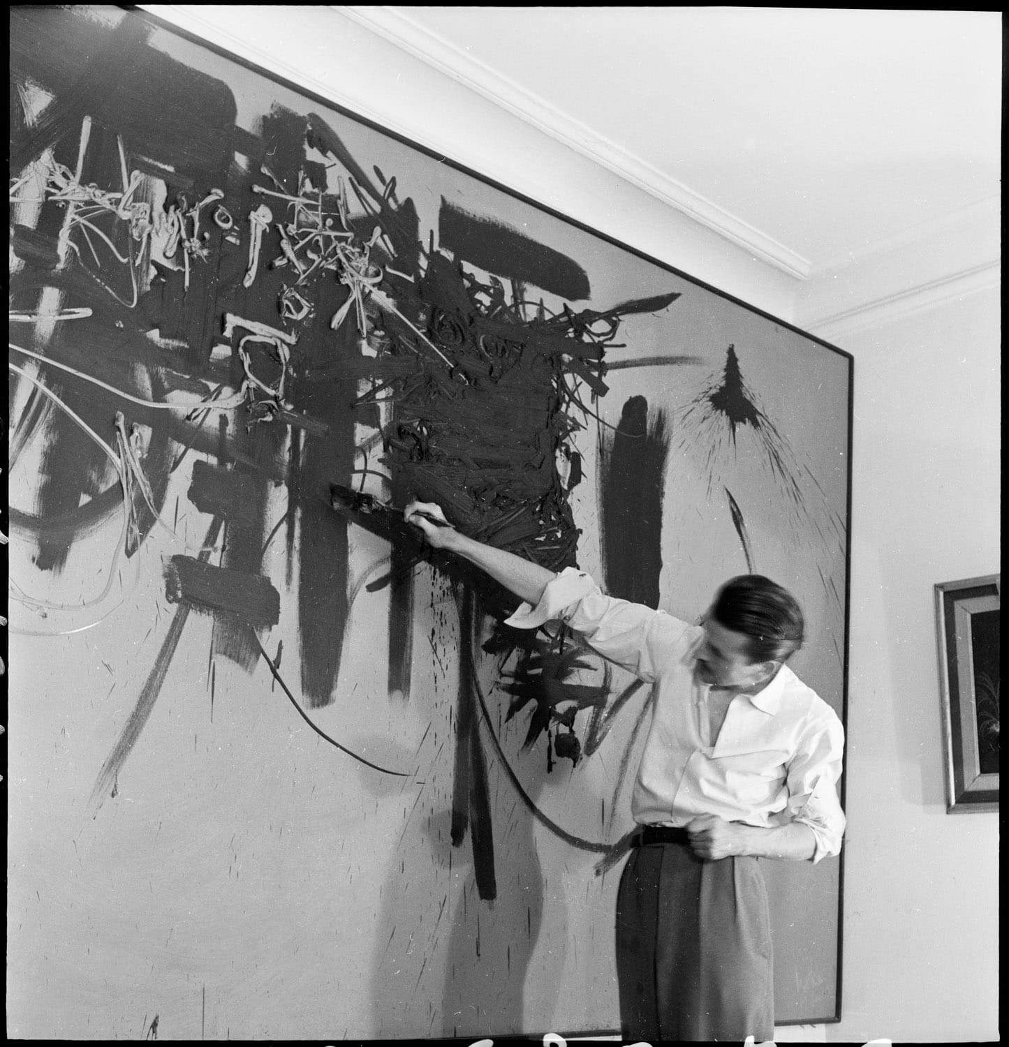 Georges Mathieu peignant, par Denise Colomb