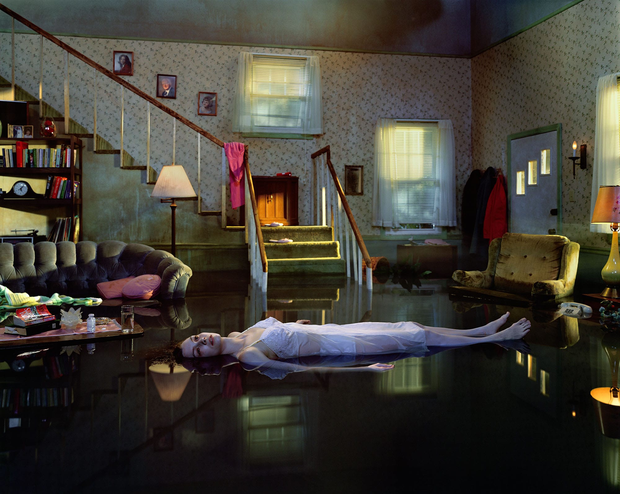 Gregory Crewdson, Untitled (Ophelia), série Twilight (2001)