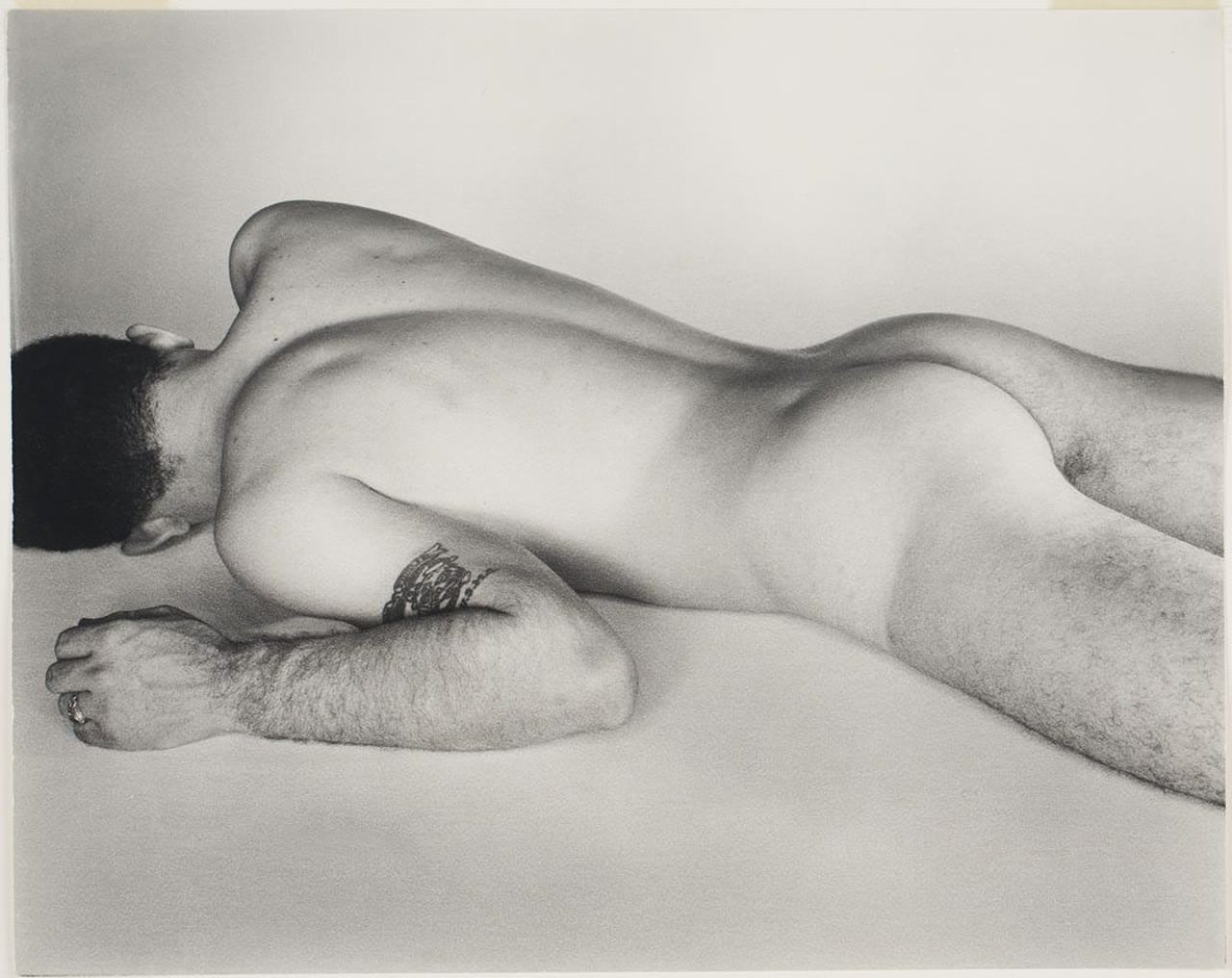 Du classique au contemporain : le nu masculin dans l&rsquo;histoire de la photographie