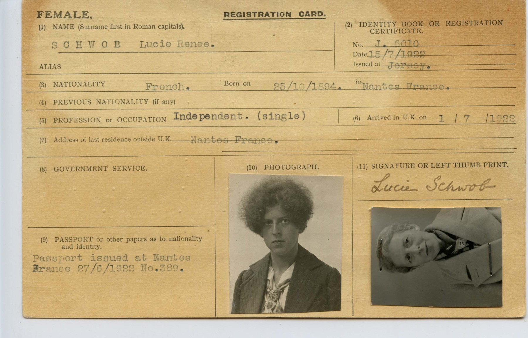 Carte d'enregistrement de Lucie Renée Schwob à Jersey pendant l'Occupation