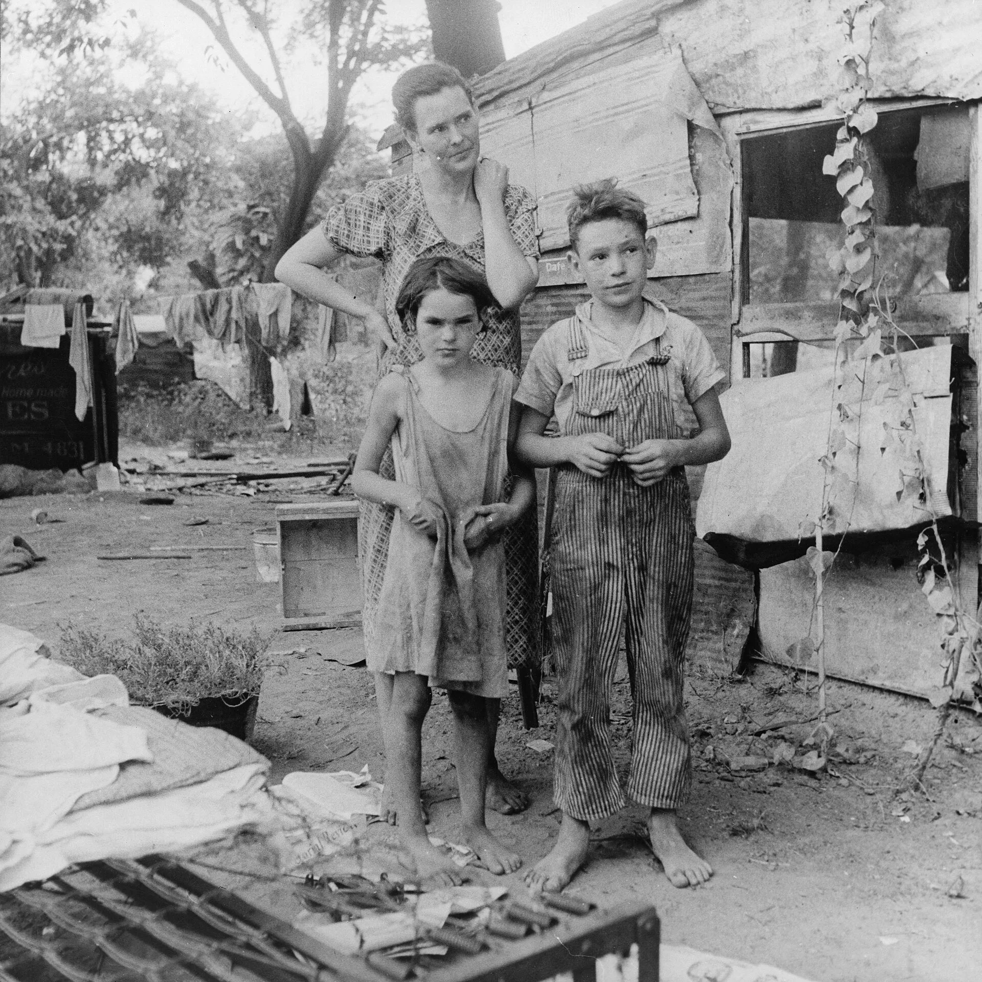 Mère et ses enfants dans l'Oklahoma, 1936, photographiées par Dorothea Lange