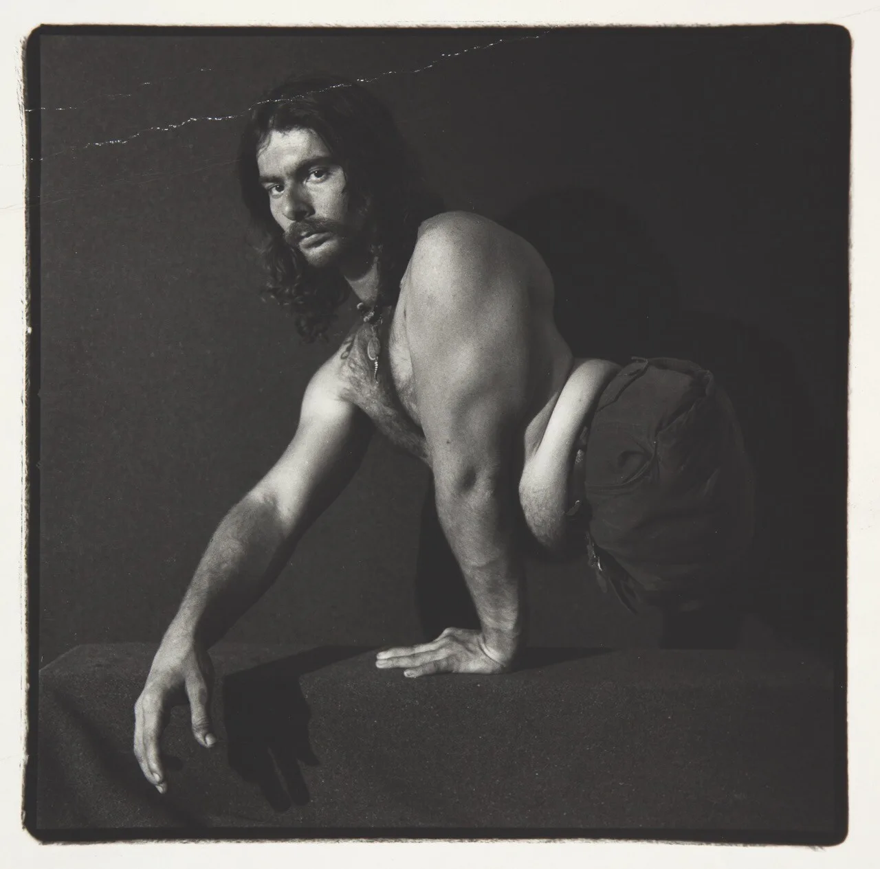 George Dureau, nu masculin. Le même matériau que Mapplethorpe, une autre morale.