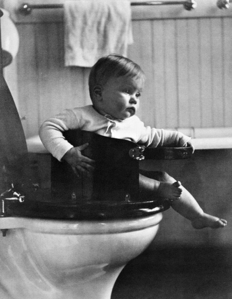 Elizabeth Lee Miller bébé à huit mois en 1907