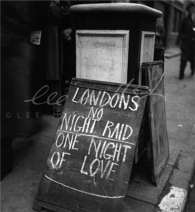 One Night of Love photographie de Lee Miller réalisée à Londres en 1940