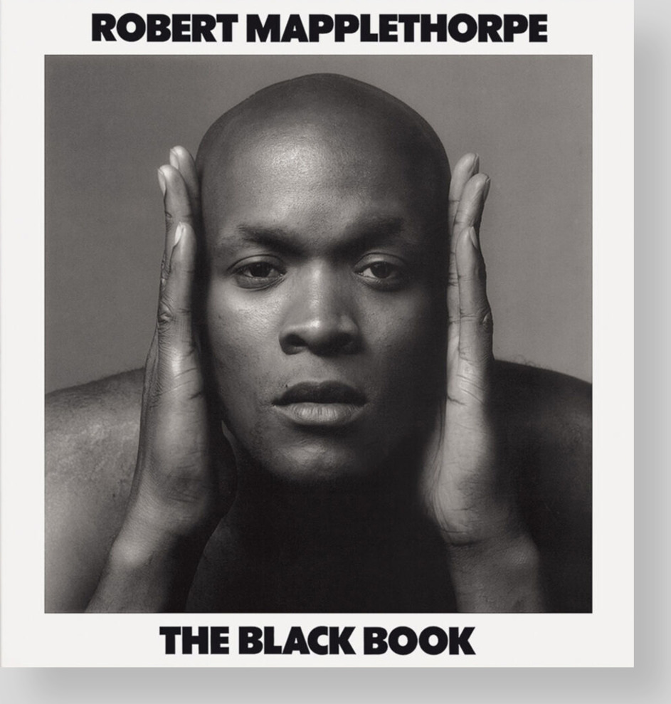 Couverture du livre The Black Book de Robert Mapplethorpe