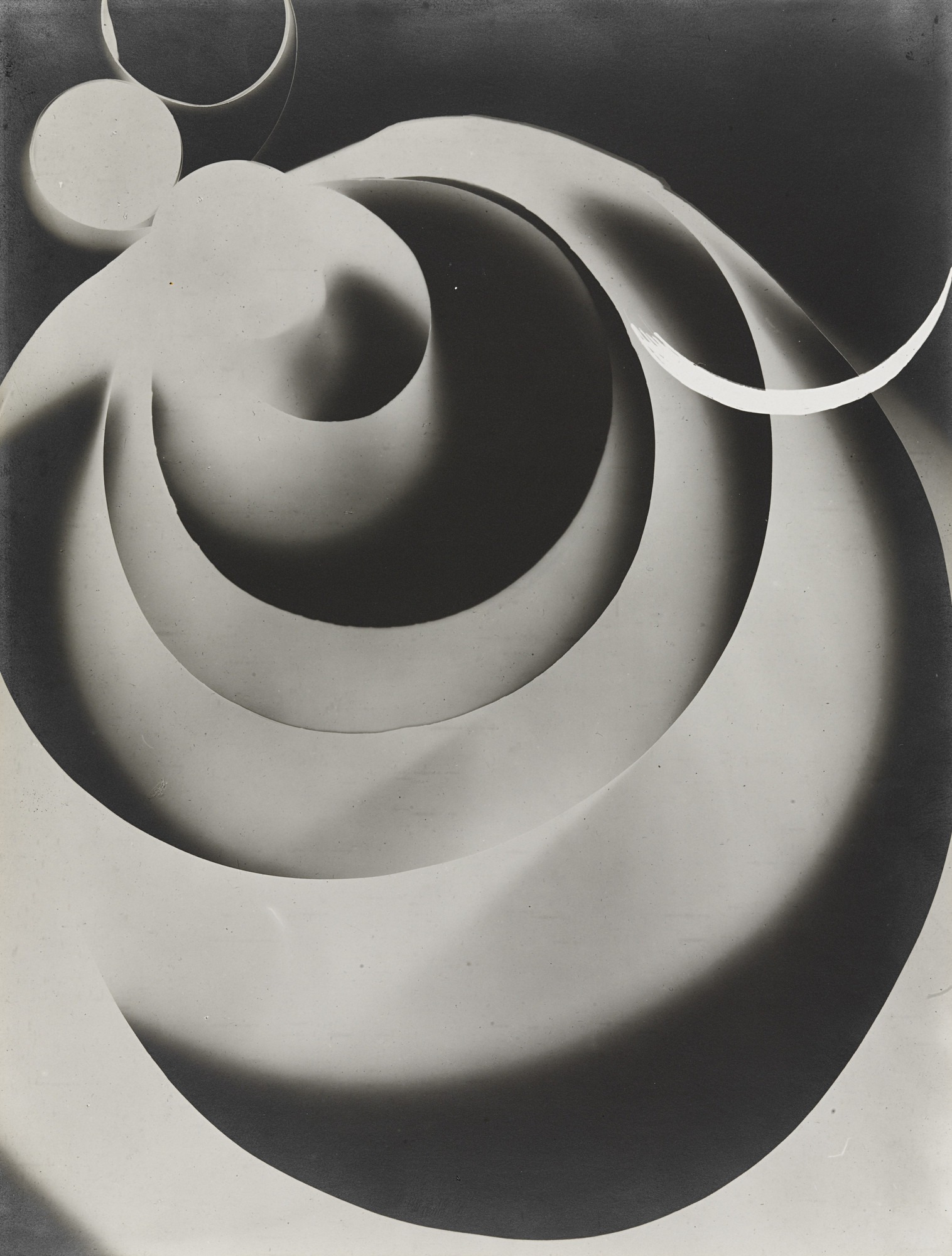 Rayographie de la planche 4 de l’album Les Champs délicieux, Man Ray, 1922