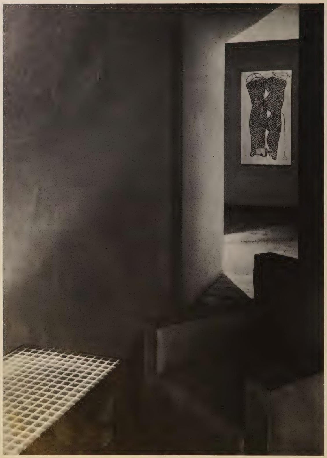 Intérieur moderniste photographié par Man Ray