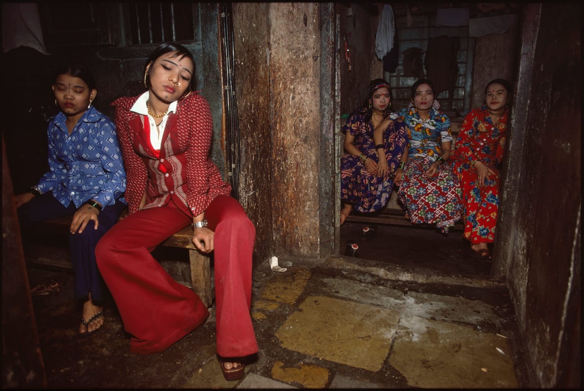 Mary Ellen Mark, Nepalese girls waiting for customers, Falkland Road, Bombay, India, 1978