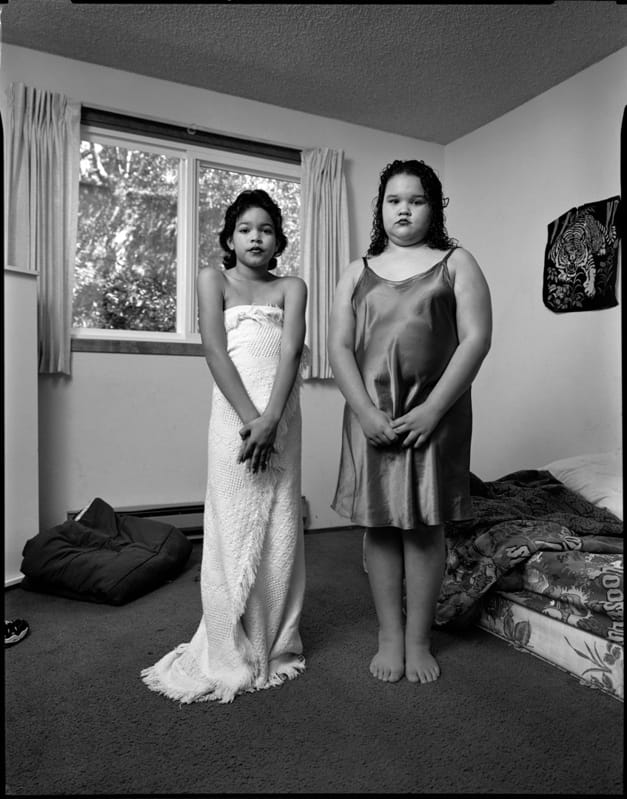 Mary Ellen Mark, Keanna and La Shawndrea dressed up, Seattle, Washington, 1999