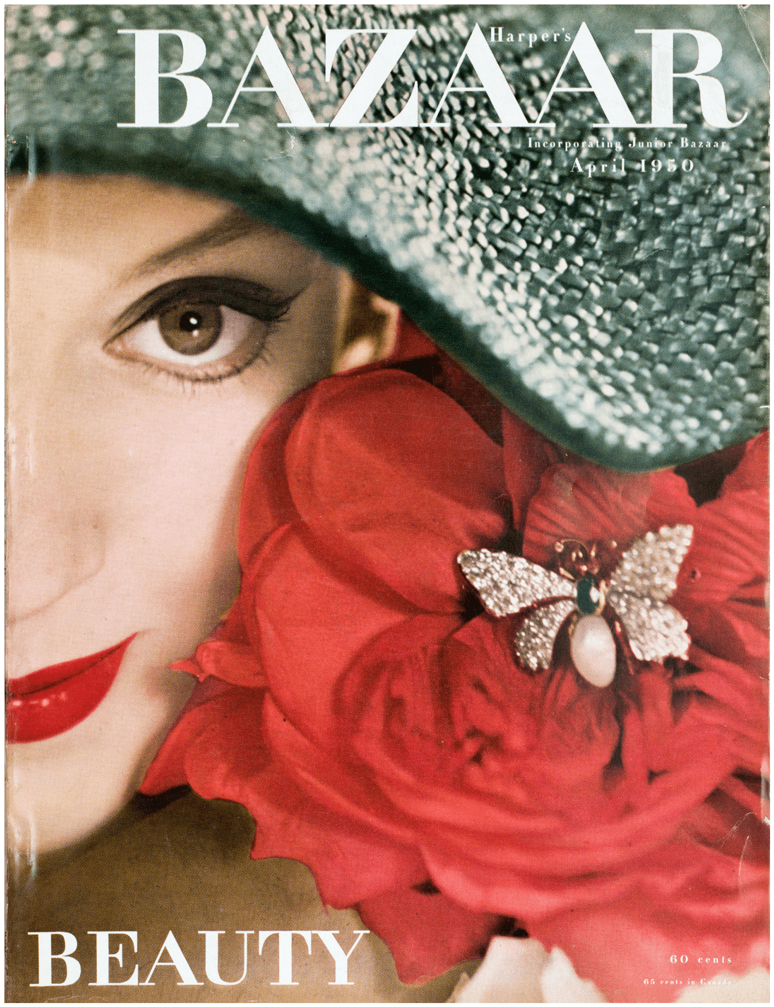 Couverture beauté de Harper's Bazaar : un œil, un chapeau et une fleur rouge