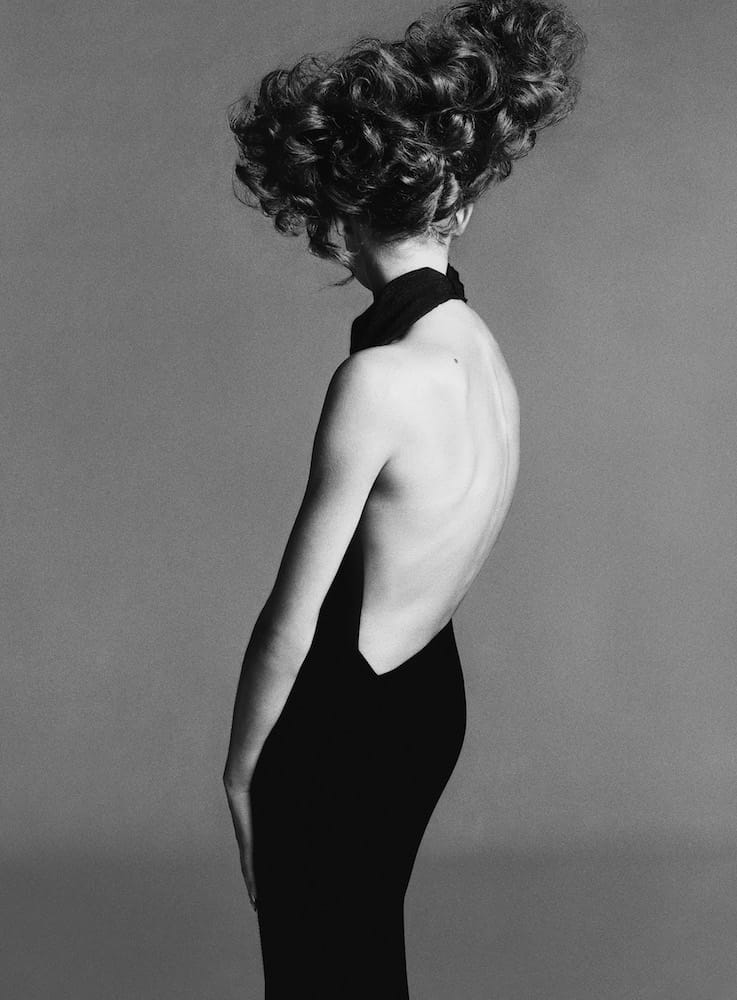 Jean Shrimpton photographiée par Richard Avedon pour les collections parisiennes
