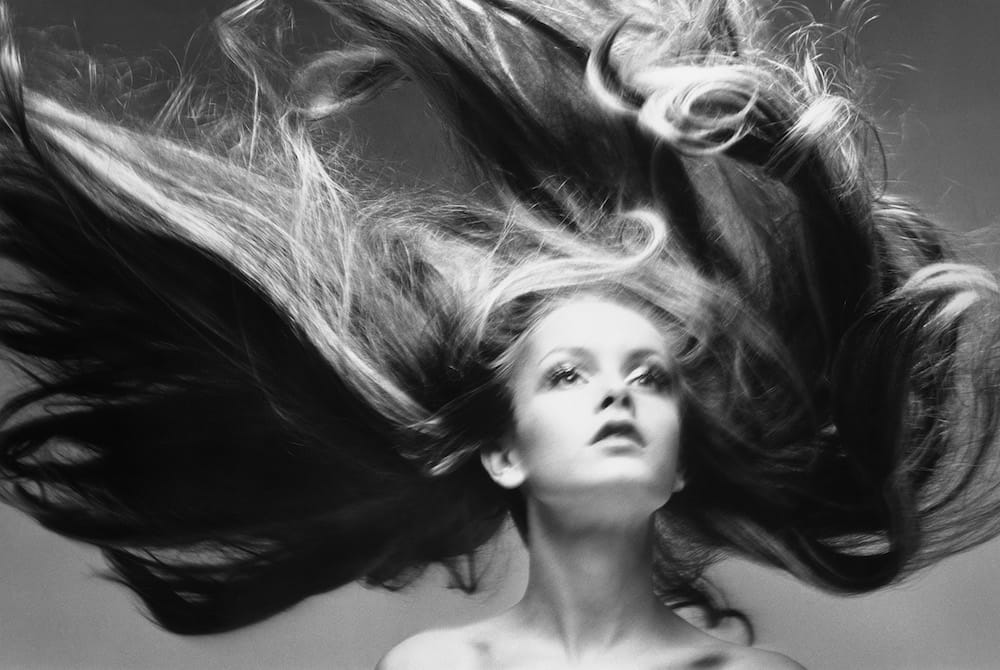 Portrait de mode de Twiggy par Richard Avedon, 1968