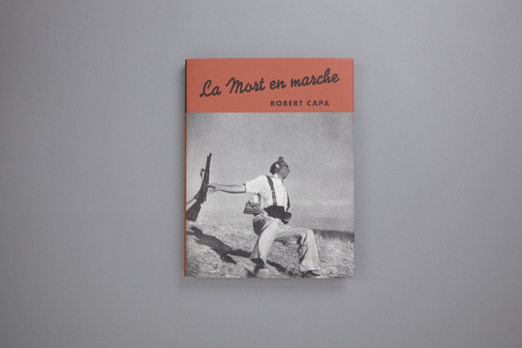Couverture du livre La mort en marche de Robert Capa, Gerda Taro et Chim