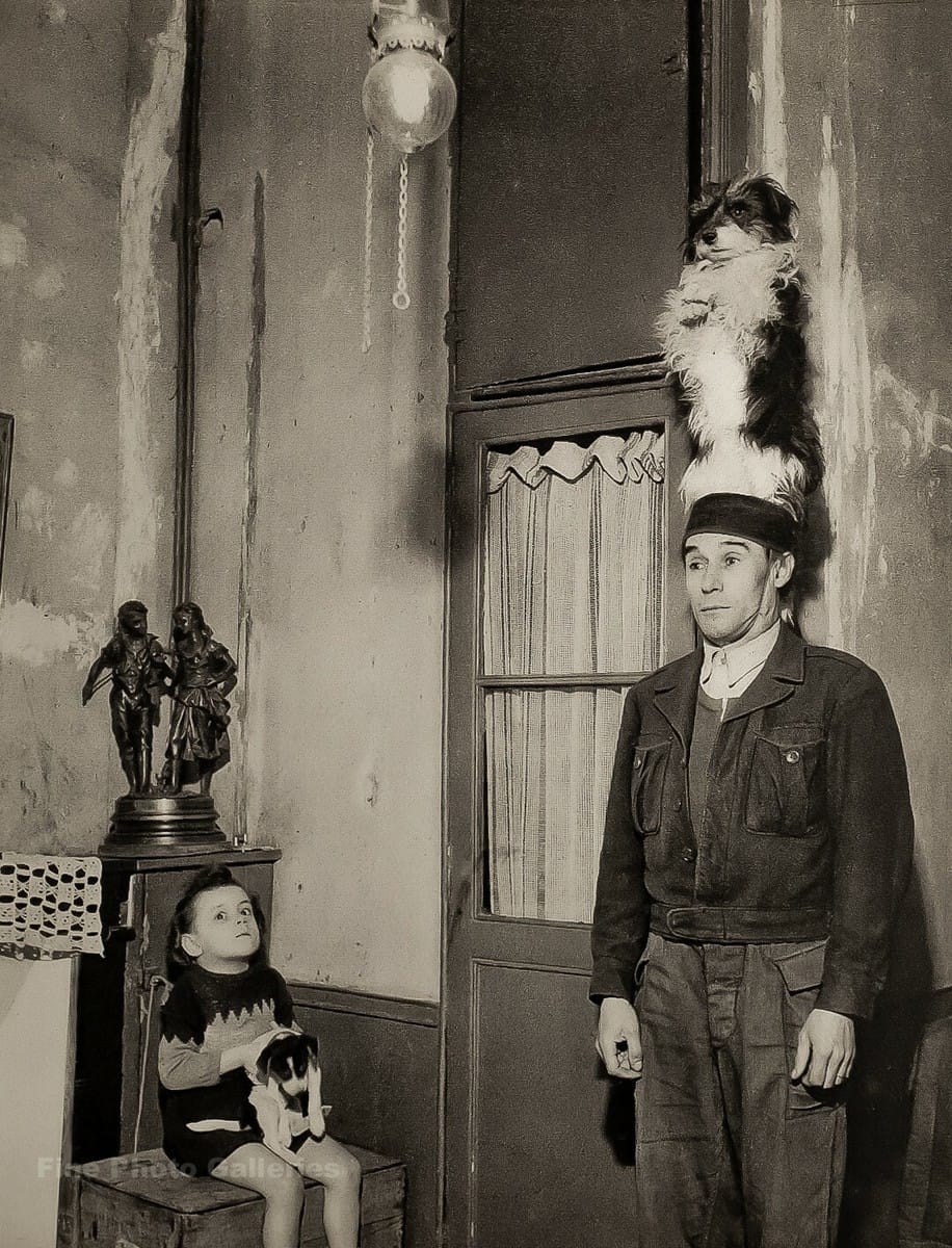 Chez Donio, dresseur de chiens, Robert Doisneau, 1948