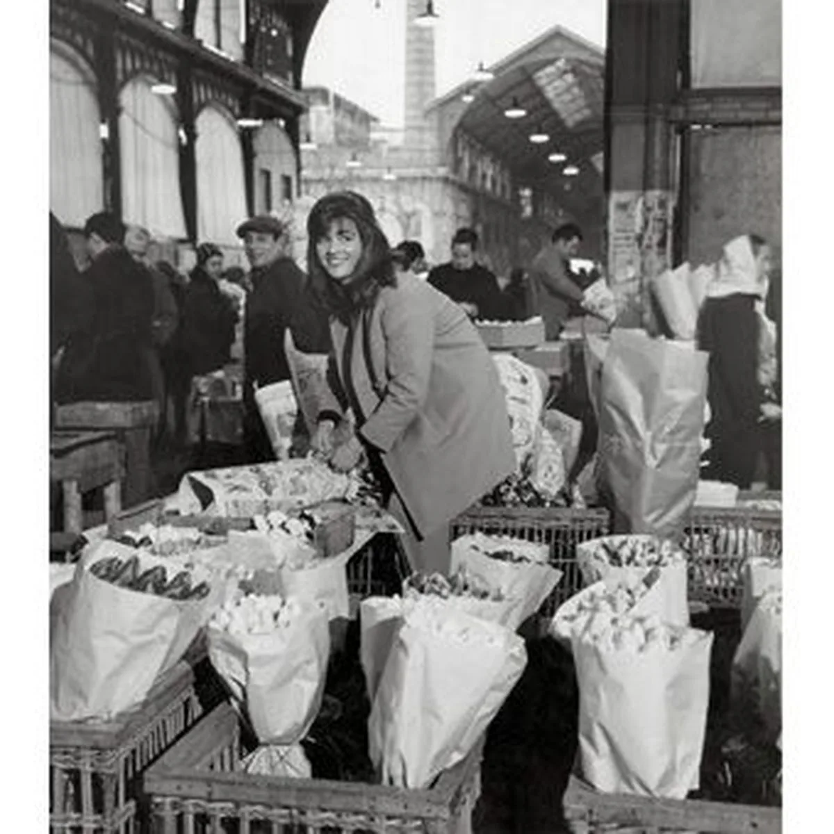 Etal du marche des Halles de Paris photographie par Robert Doisneau