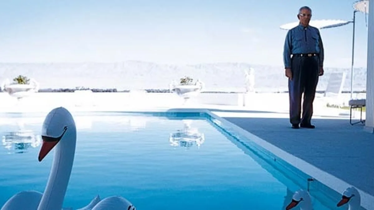 Bord de piscine à Palm Springs photographié par Robert Doisneau en 1960