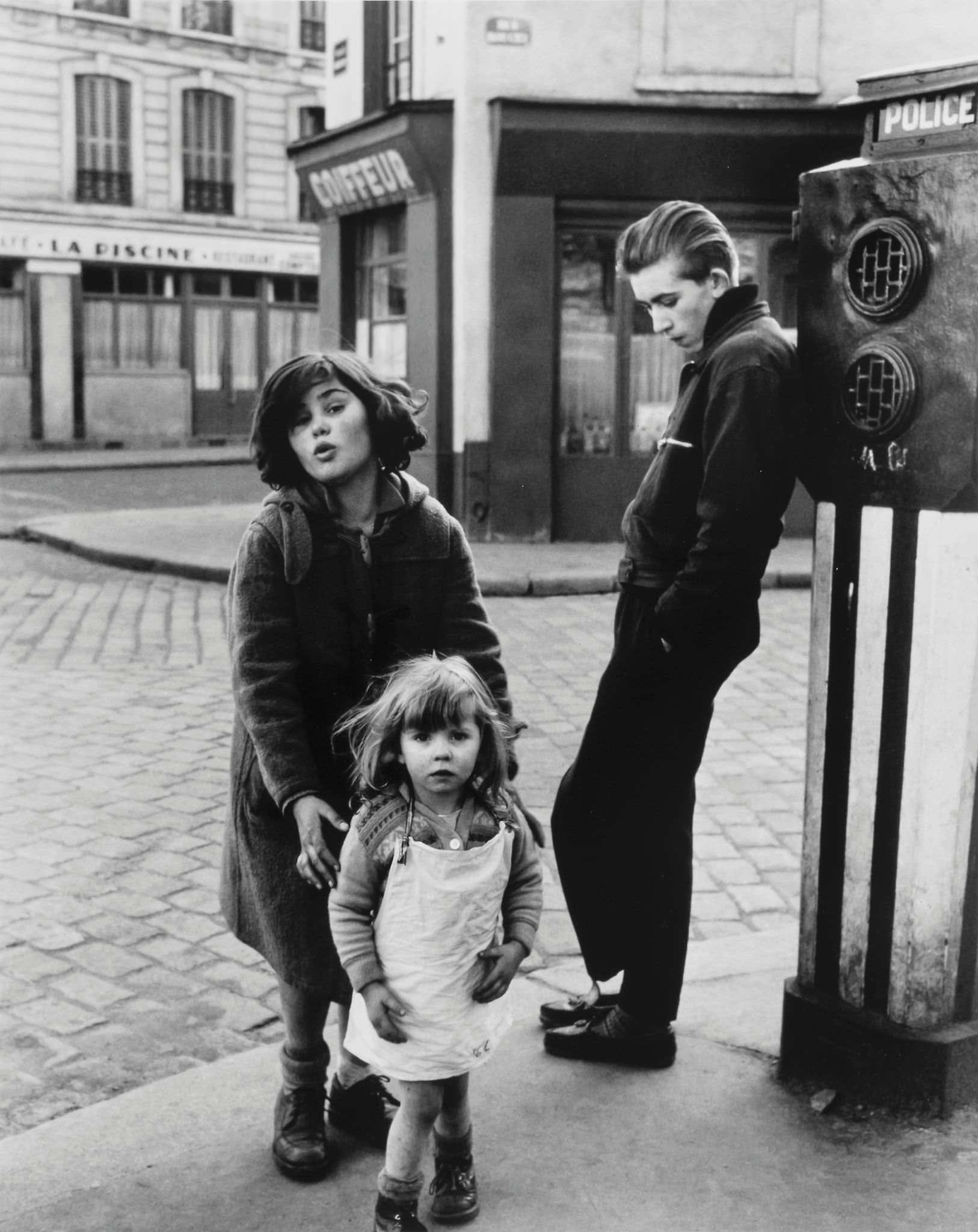Les enfants de la place Hébert, Robert Doisneau, 1957