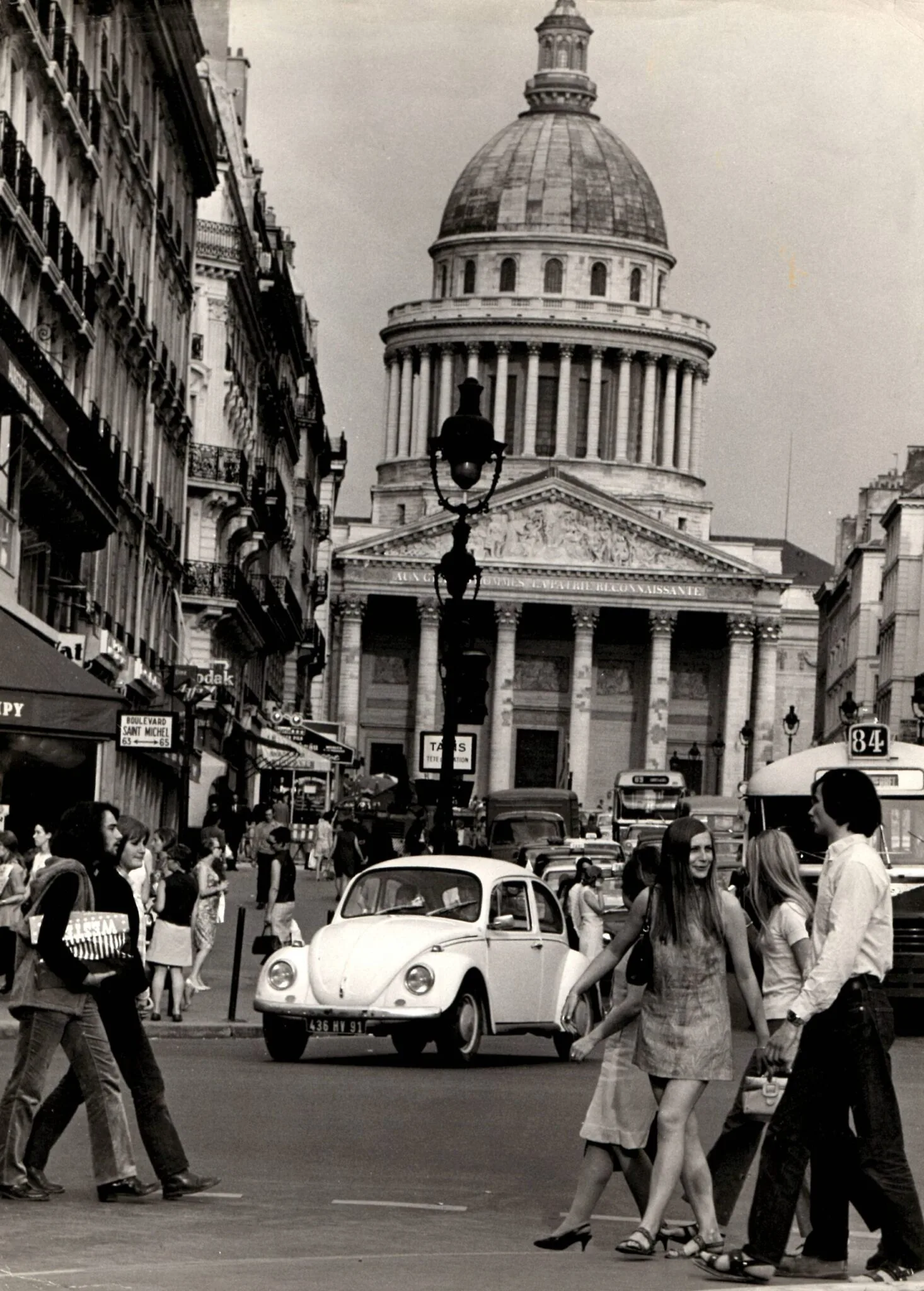 Le Pantheon vu de la rue Soufflot, Robert Doisneau