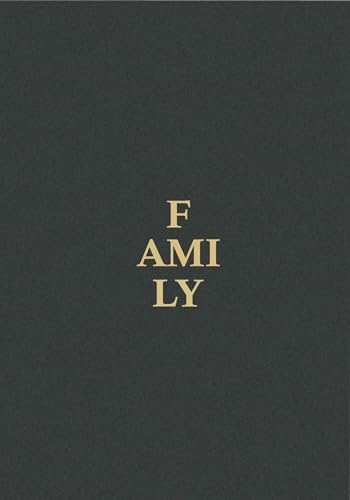 Couverture de Family - A Contemporary Portrait by Magnum Photos and Guest Artists