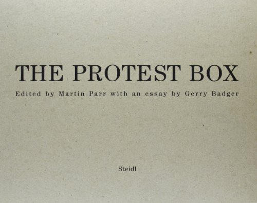 Couverture de The Protest Box